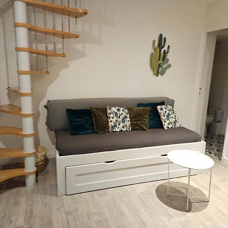 Maison De Village Meublee Avec Terrasse Donzère المظهر الخارجي الصورة