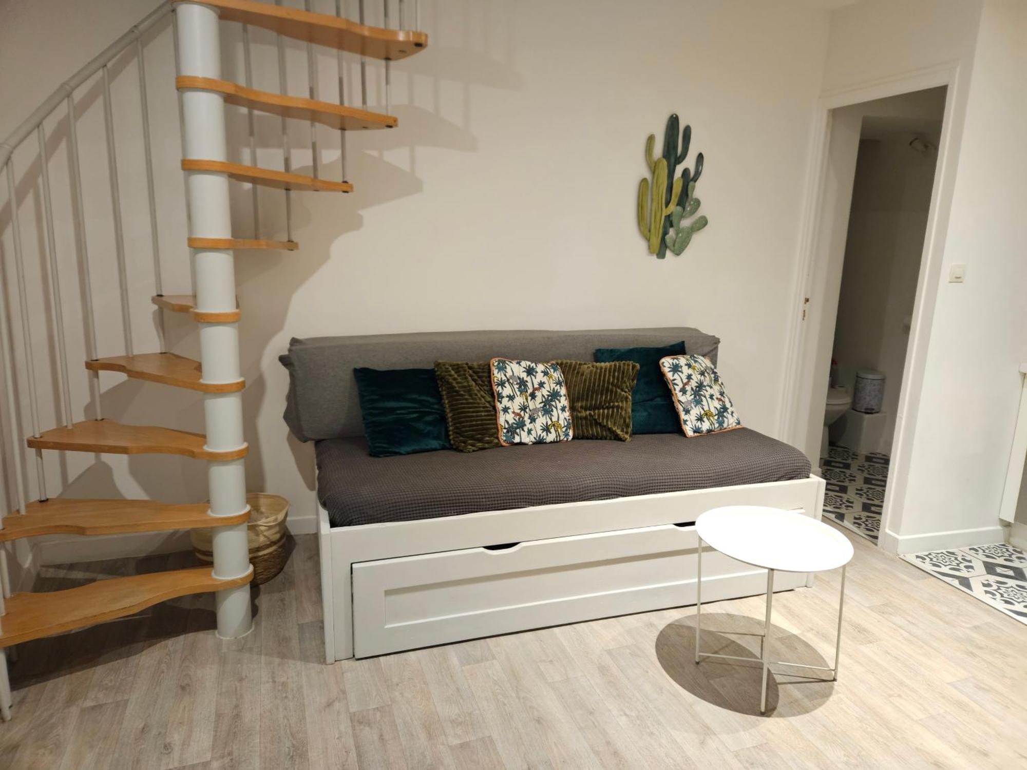Maison De Village Meublee Avec Terrasse Donzère المظهر الخارجي الصورة